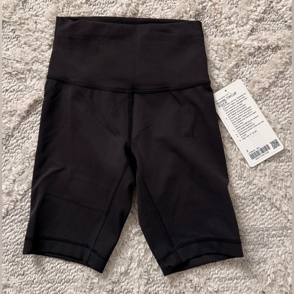 Lululemon Wunder Train HR Short 8”